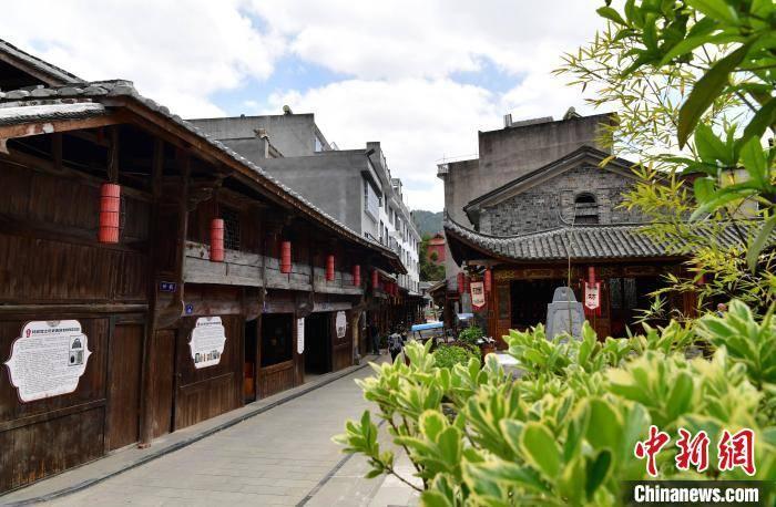 春节前,这4大星座手握金钥匙,打开富贵大门,咸鱼翻身做有钱人